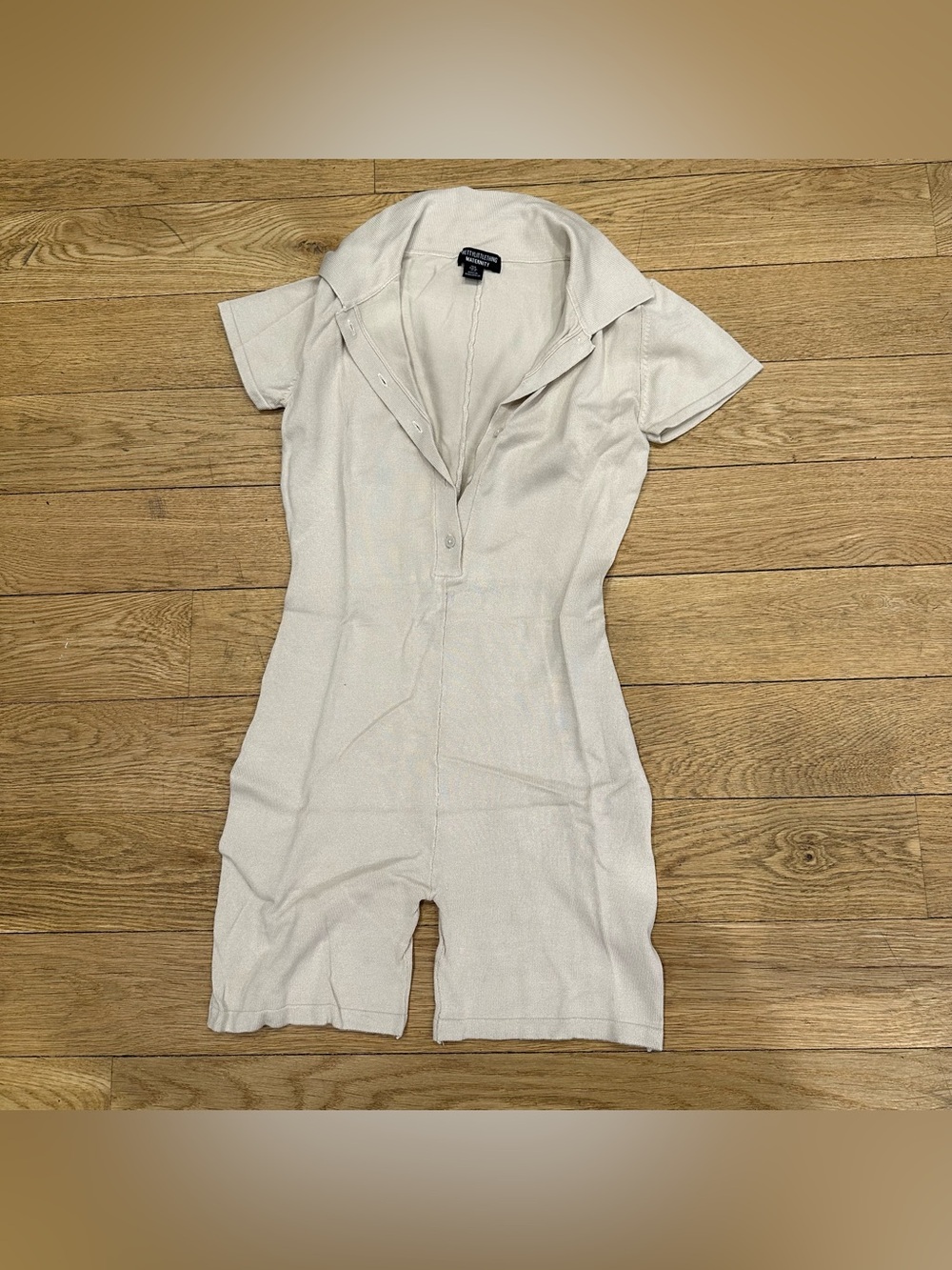 MATERNITY JUMPSUIT LOT SIZE 4 - Picture 4 of 5